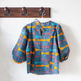 キャリー・ボリュームトップス - ハイライフ・ブルー -