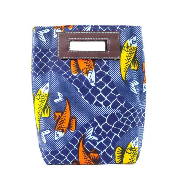 ミディアムアケロ - 鯉の池 -